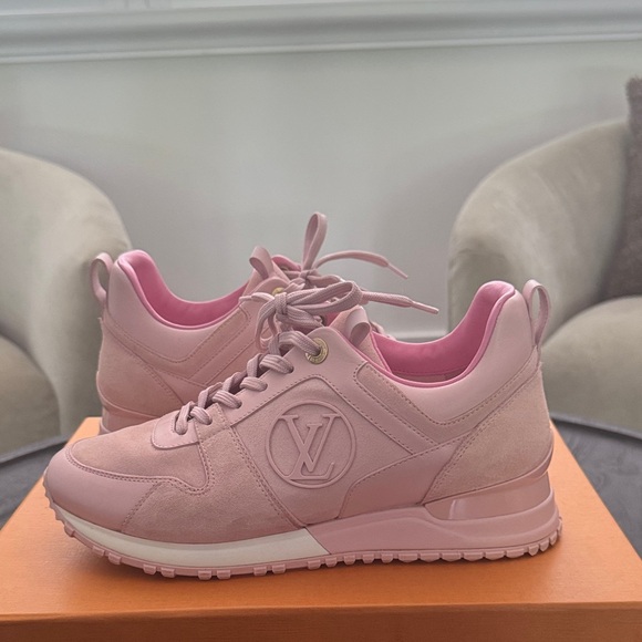 Louis Vuitton Blush Pink Women's Sneakers - Picture 1 of 6